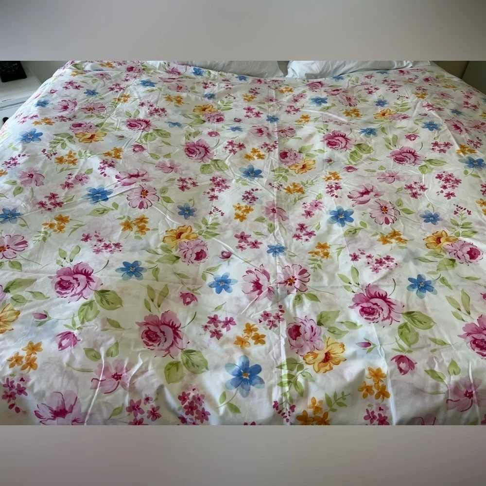 Pottery Barn Kids | Floral Twin Duvet Cover | Button Close | Pink Cabbage Roses